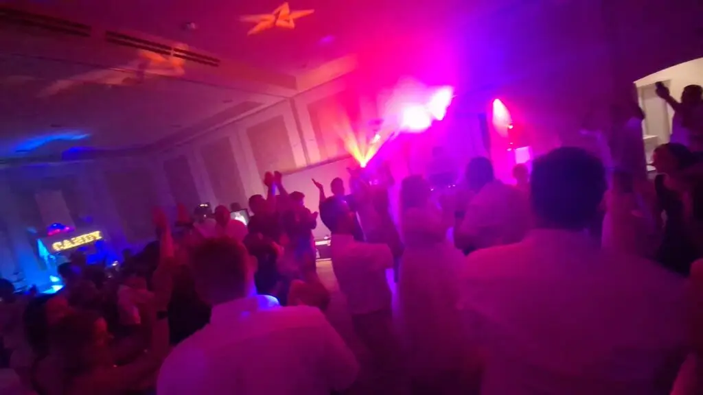 Hochzeits Party mit DJ Berny in der Eventlocation Frischbier